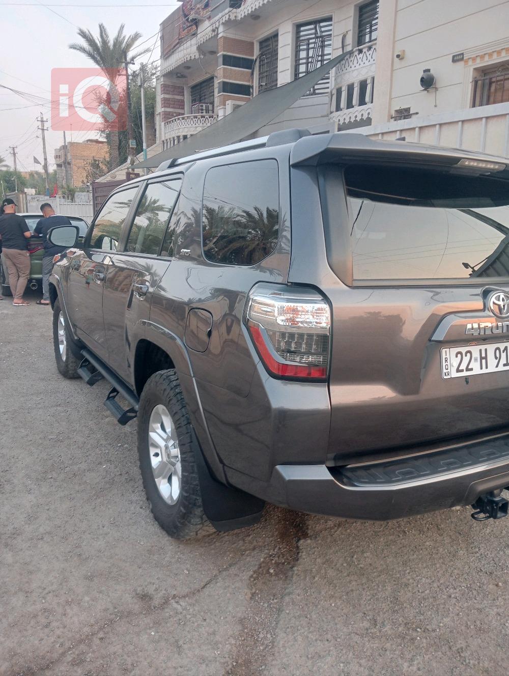 تۆیۆتا 4رەنەر